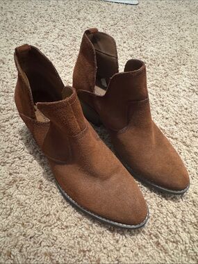 Sonoma Brown Suede Cutout Ankle Booties